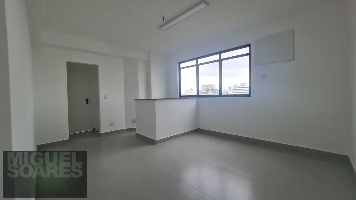 Sala Comercial à venda e para alugar, 47m2 em Vila Mathias, Santos - SP - imagem 8 Foto 8 de Sala Comercial à venda e para alugar, 47m2 em Vila Mathias, Santos - SP