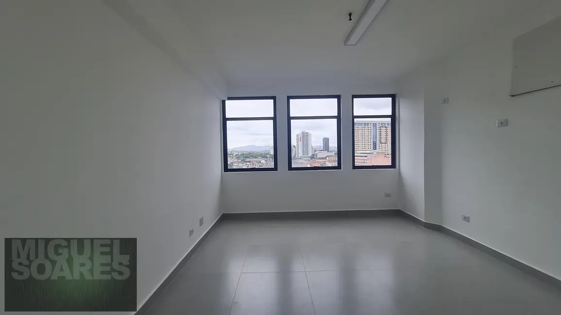 Sala Comercial à venda e para alugar, 47m2 em Vila Mathias, Santos - SP - imagem 6 Foto 6 de Sala Comercial à venda e para alugar, 47m2 em Vila Mathias, Santos - SP