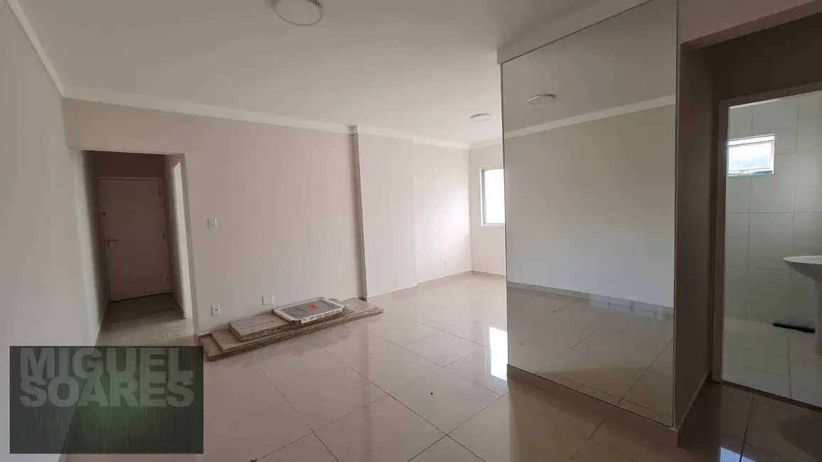 Apartamento com 2 quartos para alugar, 72m2 em Vila Mathias, Santos - SP - imagem 2 Foto 2 de Apartamento com 2 quartos para alugar, 72m2 em Vila Mathias, Santos - SP