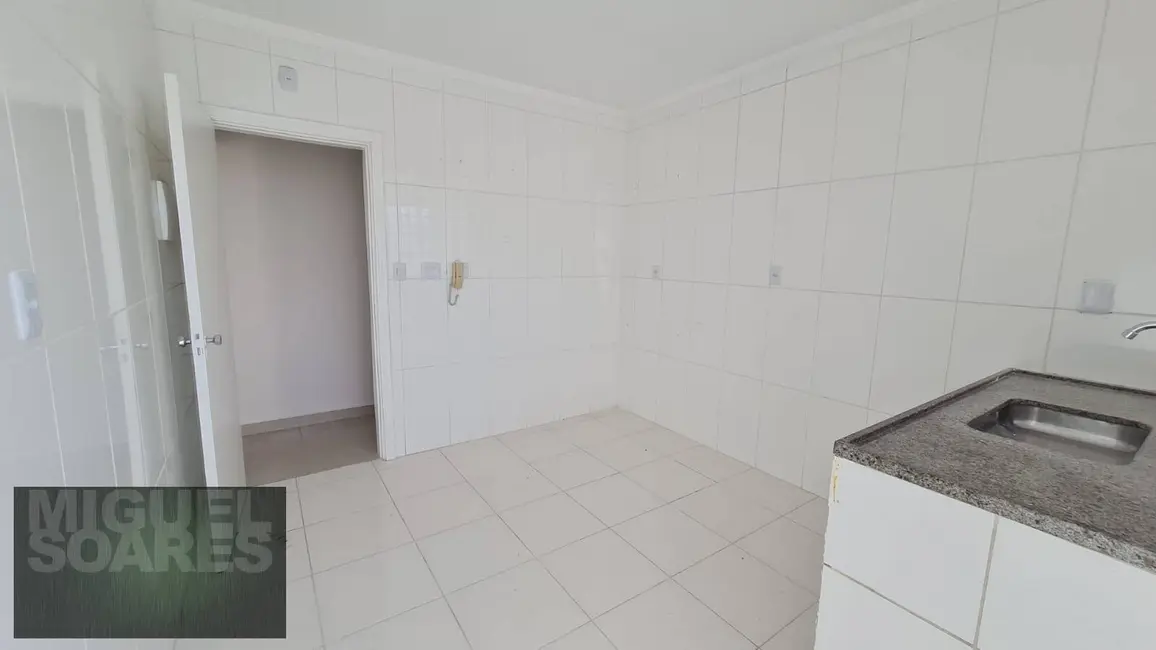 Apartamento com 2 quartos para alugar, 72m2 em Vila Mathias, Santos - SP - imagem 6 Foto 6 de Apartamento com 2 quartos para alugar, 72m2 em Vila Mathias, Santos - SP