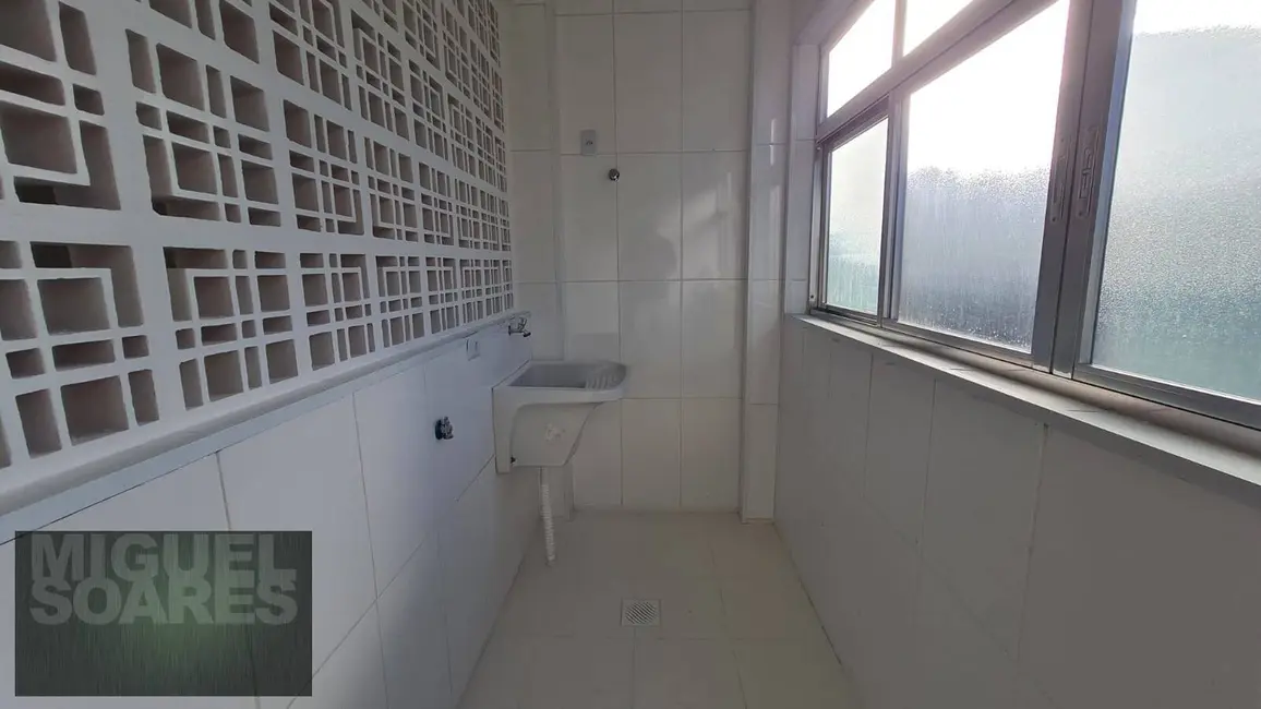 Apartamento com 2 quartos para alugar, 72m2 em Vila Mathias, Santos - SP - imagem 7 Foto 7 de Apartamento com 2 quartos para alugar, 72m2 em Vila Mathias, Santos - SP