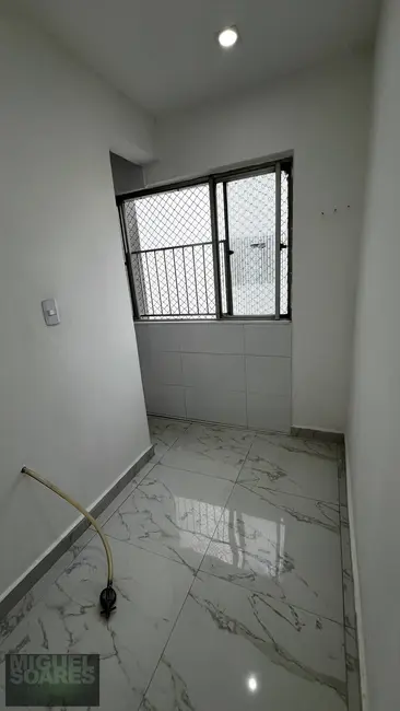 Foto 2 de Apartamento com 2 quartos à venda, 70m2 em Centro, Sao Vicente - SP