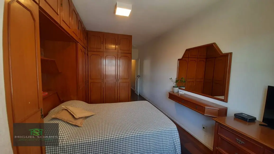 Foto 9 de Apartamento com 3 quartos à venda, 179m2 em Ponta da Praia, Santos - SP