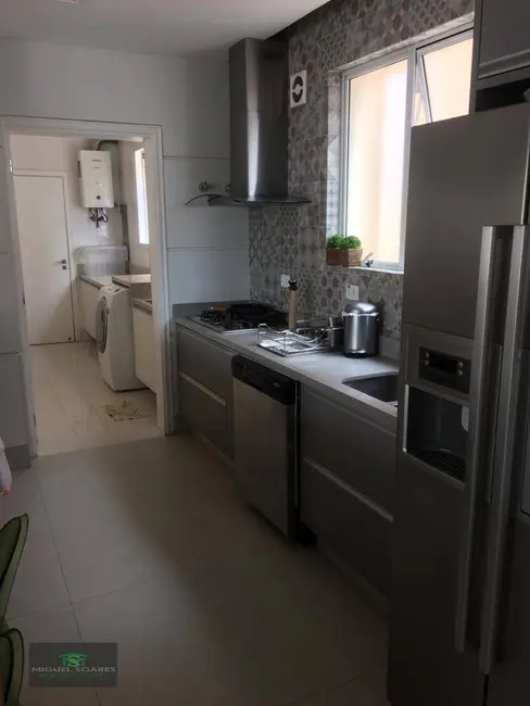 Foto 4 de Apartamento com 3 quartos à venda, 138m2 em Gonzaga, Santos - SP