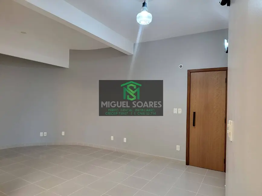 Apartamento com 4 quartos à venda e para alugar, 202m2 em Gonzaga, Santos - SP - imagem 5 Foto 5 de Apartamento com 4 quartos à venda e para alugar, 202m2 em Gonzaga, Santos - SP