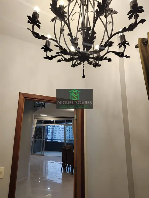 Apartamento com 4 quartos à venda e para alugar, 202m2 em Gonzaga, Santos - SP - imagem 7 Foto 7 de Apartamento com 4 quartos à venda e para alugar, 202m2 em Gonzaga, Santos - SP