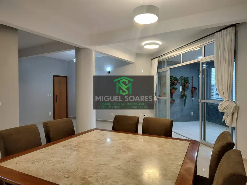 Foto 1 de Apartamento com 4 quartos à venda e para alugar, 202m2 em Gonzaga, Santos - SP