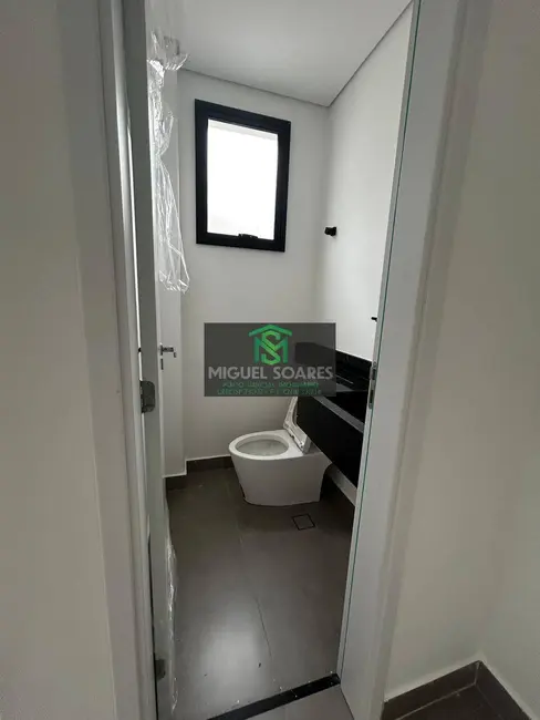 Casa com 3 quartos à venda, 290m2 em Aparecida, Santos - SP - imagem 5 Foto 5 de Casa com 3 quartos à venda, 290m2 em Aparecida, Santos - SP