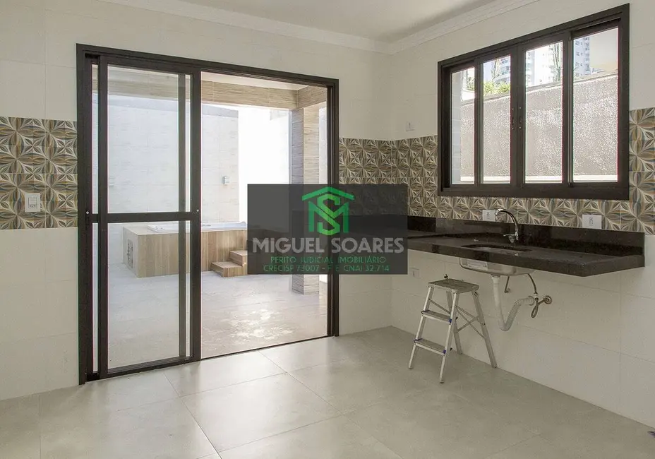 Sobrado com 3 quartos à venda, 123m2 em Boqueirão, Santos - SP - imagem 5 Foto 5 de Sobrado com 3 quartos à venda, 123m2 em Boqueirão, Santos - SP