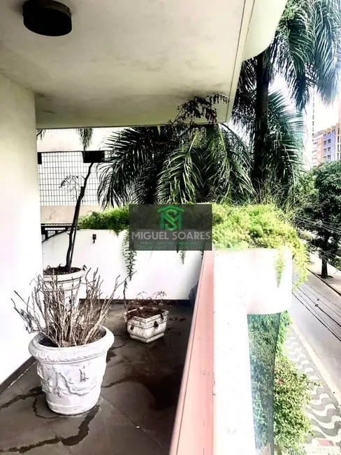 Apartamento com 4 quartos à venda, 625m2 em Gonzaga, Santos - SP - imagem 4 Foto 4 de Apartamento com 4 quartos à venda, 625m2 em Gonzaga, Santos - SP