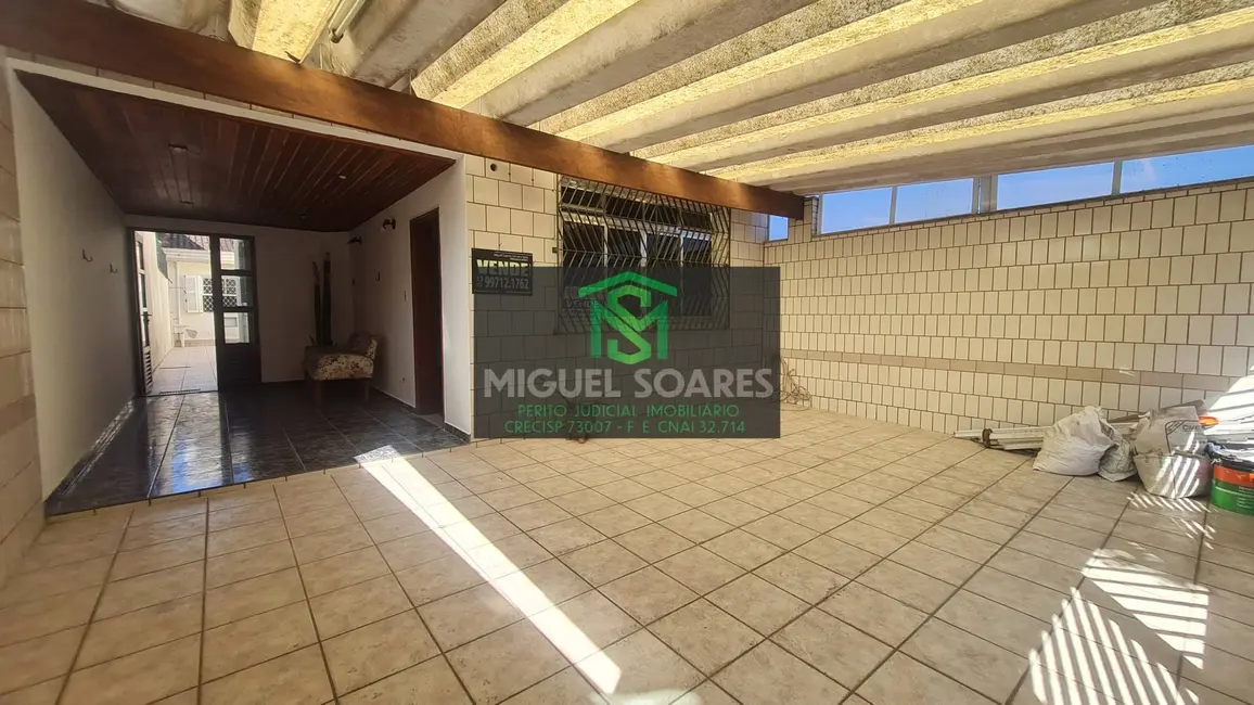 Casa com 3 quartos à venda e para alugar, 206m2 em Embaré, Santos - SP - imagem 7 Foto 7 de Casa com 3 quartos à venda e para alugar, 206m2 em Embaré, Santos - SP