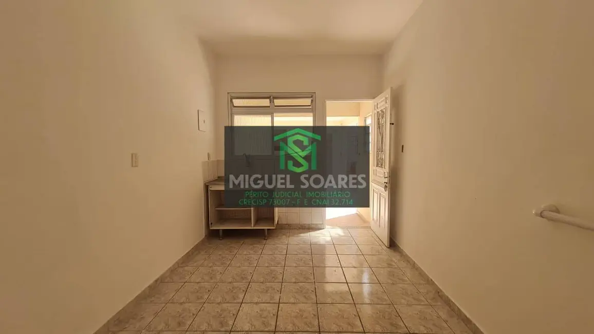 Casa com 3 quartos à venda e para alugar, 206m2 em Embaré, Santos - SP - imagem 2 Foto 2 de Casa com 3 quartos à venda e para alugar, 206m2 em Embaré, Santos - SP