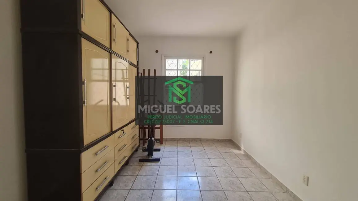 Casa com 3 quartos à venda e para alugar, 206m2 em Embaré, Santos - SP - imagem 4 Foto 4 de Casa com 3 quartos à venda e para alugar, 206m2 em Embaré, Santos - SP