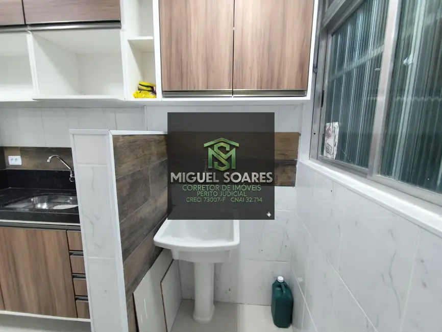 Foto 2 de Apartamento com 2 quartos à venda, 56m2 em Pompéia, Santos - SP