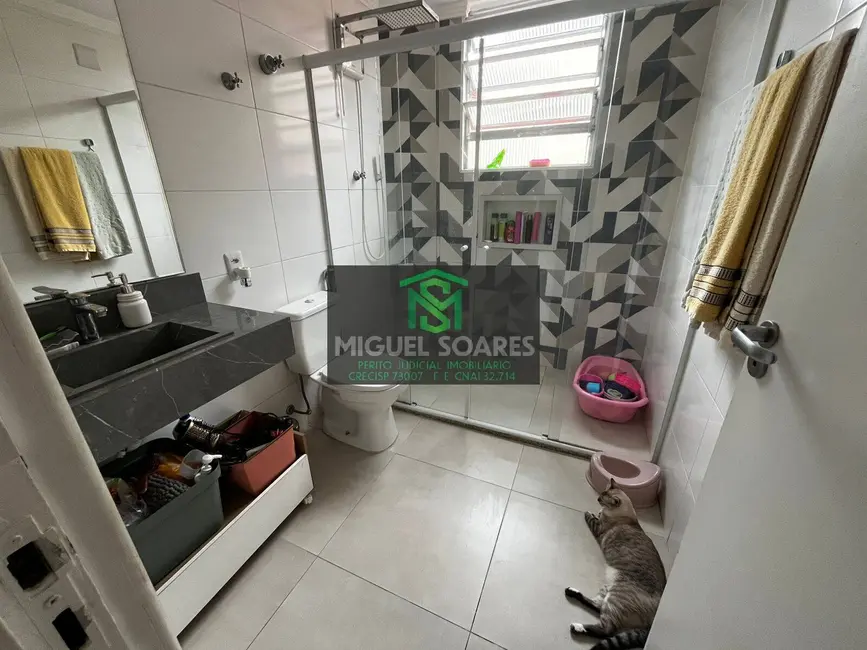 Foto 8 de Apartamento com 2 quartos à venda, 60m2 em Embaré, Santos - SP