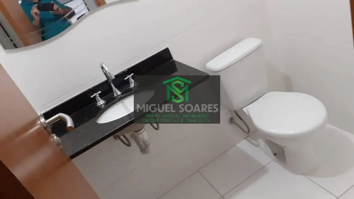 Foto 8 de Apartamento com 1 quarto para alugar, 47m2 em Encruzilhada, Santos - SP