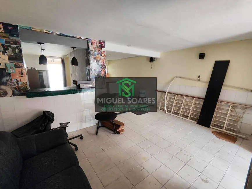 Foto 14 de Casa para alugar, 250m2 em Pompéia, Santos - SP