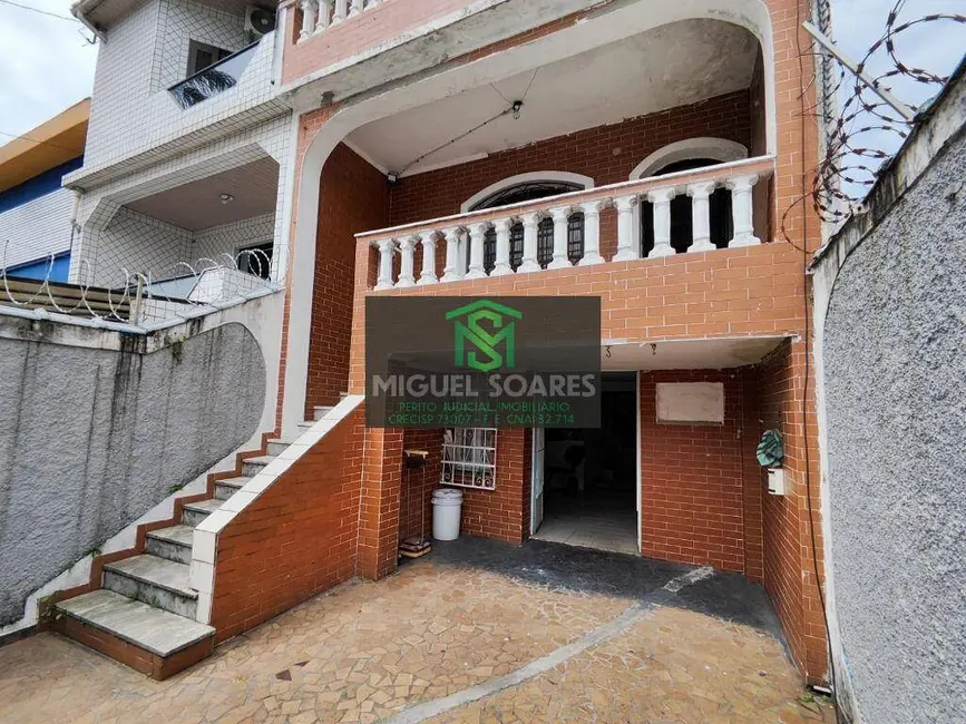 Foto 17 de Casa para alugar, 250m2 em Pompéia, Santos - SP
