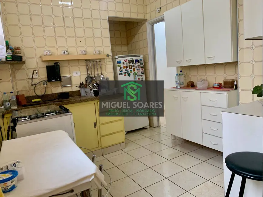 Foto 4 de Apartamento com 2 quartos à venda, 67m2 em Gonzaga, Santos - SP