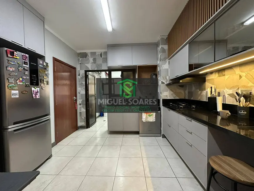 Foto 4 de Apartamento com 3 quartos à venda, 126m2 em Centro, Sao Vicente - SP