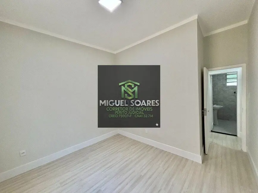 Foto 6 de Apartamento com 2 quartos à venda, 65m2 em Embaré, Santos - SP