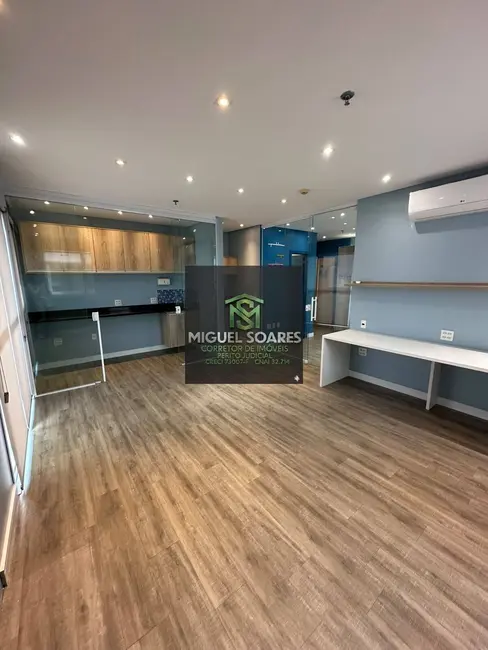 Foto 1 de Sala Comercial para alugar, 45m2 em Vila Mathias, Santos - SP