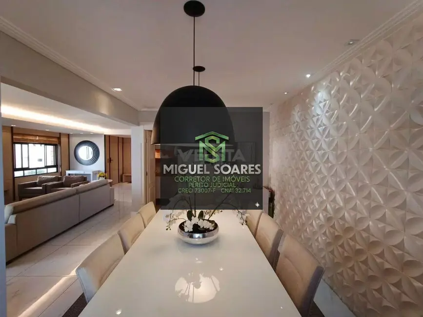 Apartamento com 4 quartos à venda, 208m2 em Embaré, Santos - SP - imagem 2 Foto 2 de Apartamento com 4 quartos à venda, 208m2 em Embaré, Santos - SP