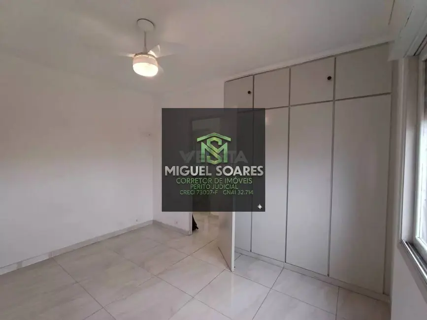 Apartamento com 2 quartos à venda, 75m2 em Gonzaga, Santos - SP - imagem 4 Foto 4 de Apartamento com 2 quartos à venda, 75m2 em Gonzaga, Santos - SP
