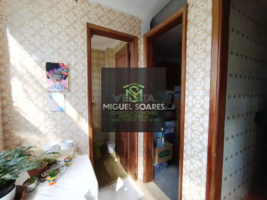 Apartamento com 2 quartos à venda, 105m2 em Gonzaga, Santos - SP - imagem 8 Foto 8 de Apartamento com 2 quartos à venda, 105m2 em Gonzaga, Santos - SP