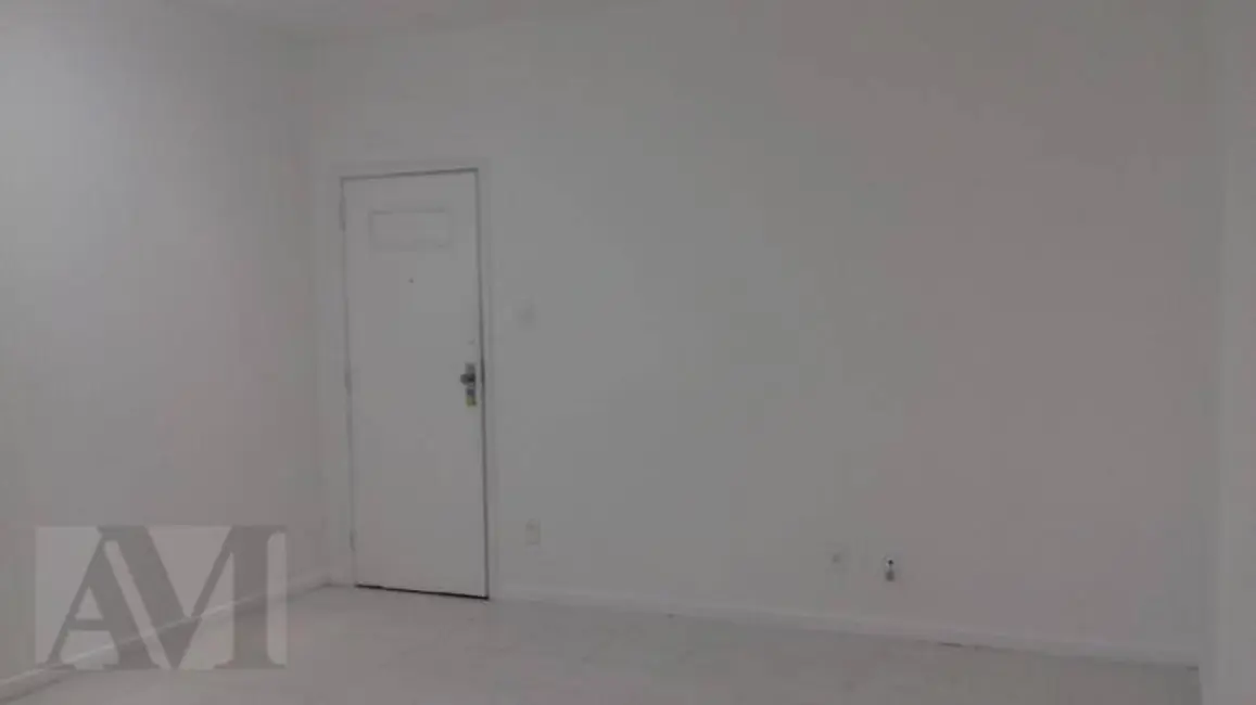 Sala Comercial para alugar, 35m2 em Centro, Rio De Janeiro - RJ - imagem 7 Foto 7 de Sala Comercial para alugar, 35m2 em Centro, Rio De Janeiro - RJ