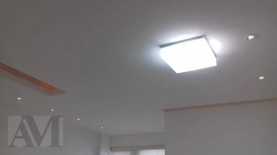 Sala Comercial para alugar, 35m2 em Centro, Rio De Janeiro - RJ - imagem 4 Foto 4 de Sala Comercial para alugar, 35m2 em Centro, Rio De Janeiro - RJ