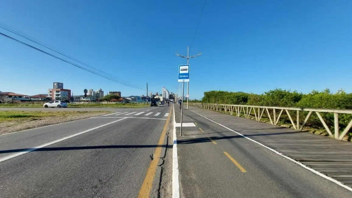 Foto 4 de Terreno / Lote à venda, 305m2 em Meia Praia, Navegantes - SC