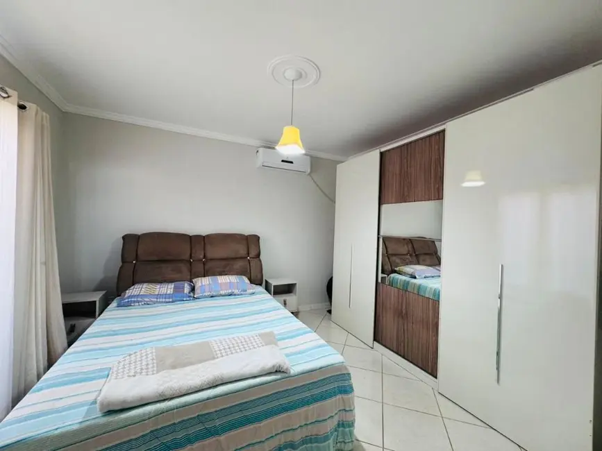 Foto 4 de Casa com 3 quartos à venda, 246m2 em Gravatá, Navegantes - SC