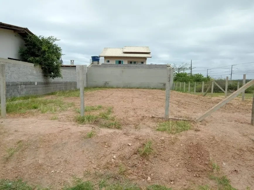 Foto 1 de Terreno / Lote à venda, 338m2 em Meia Praia, Navegantes - SC