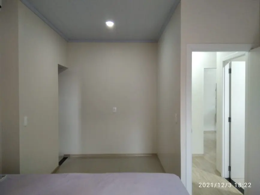 Casa com 4 quartos à venda, 170m2 em Centro, Navegantes - SC - imagem 8 Foto 8 de Casa com 4 quartos à venda, 170m2 em Centro, Navegantes - SC