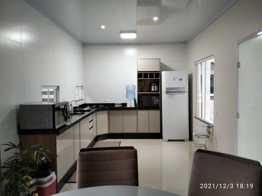 Foto 2 de Casa com 4 quartos à venda, 170m2 em Centro, Navegantes - SC