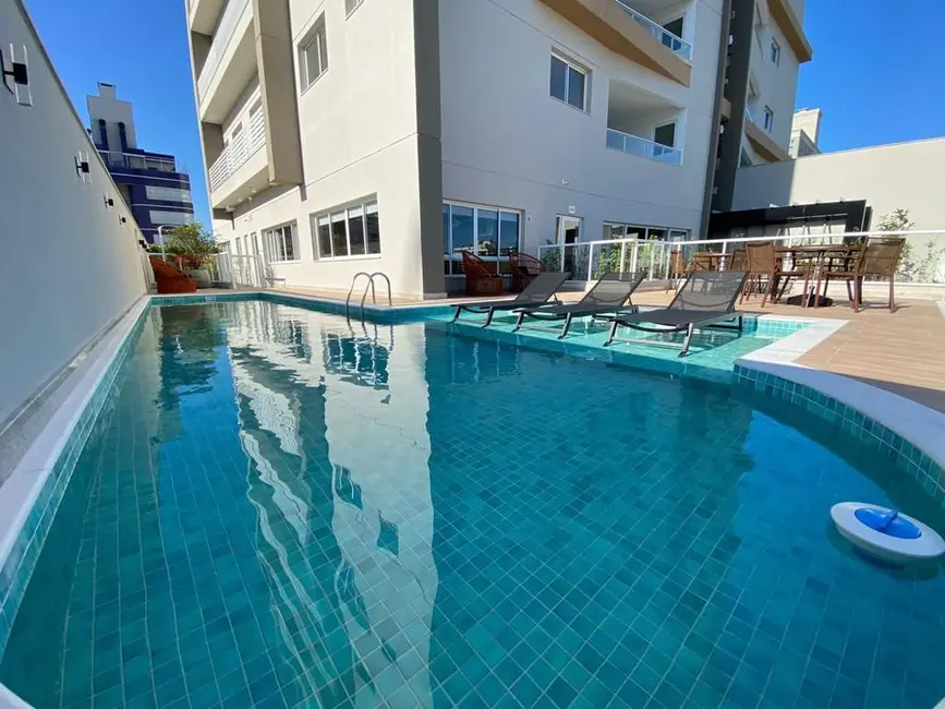 Foto 2 de Apartamento com 2 quartos à venda, 77m2 em Gravatá, Navegantes - SC