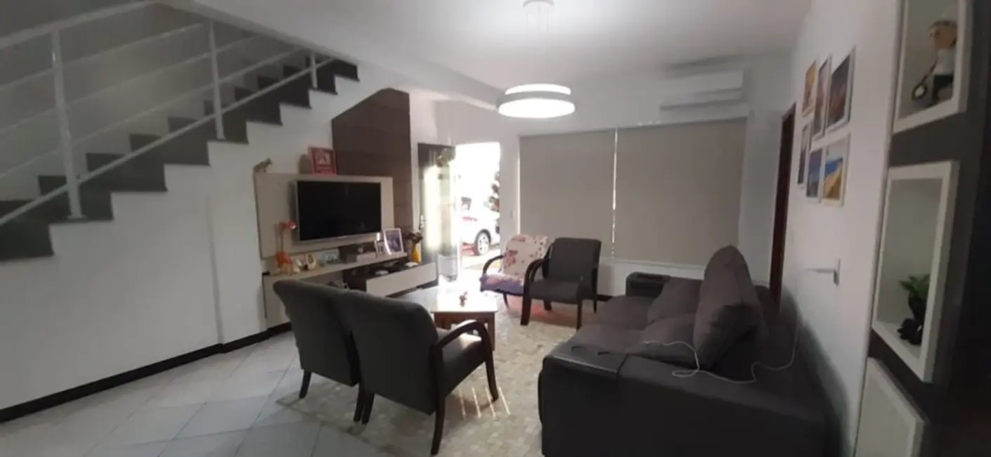 Foto 5 de Casa com 3 quartos à venda, 300m2 em Gravatá, Navegantes - SC