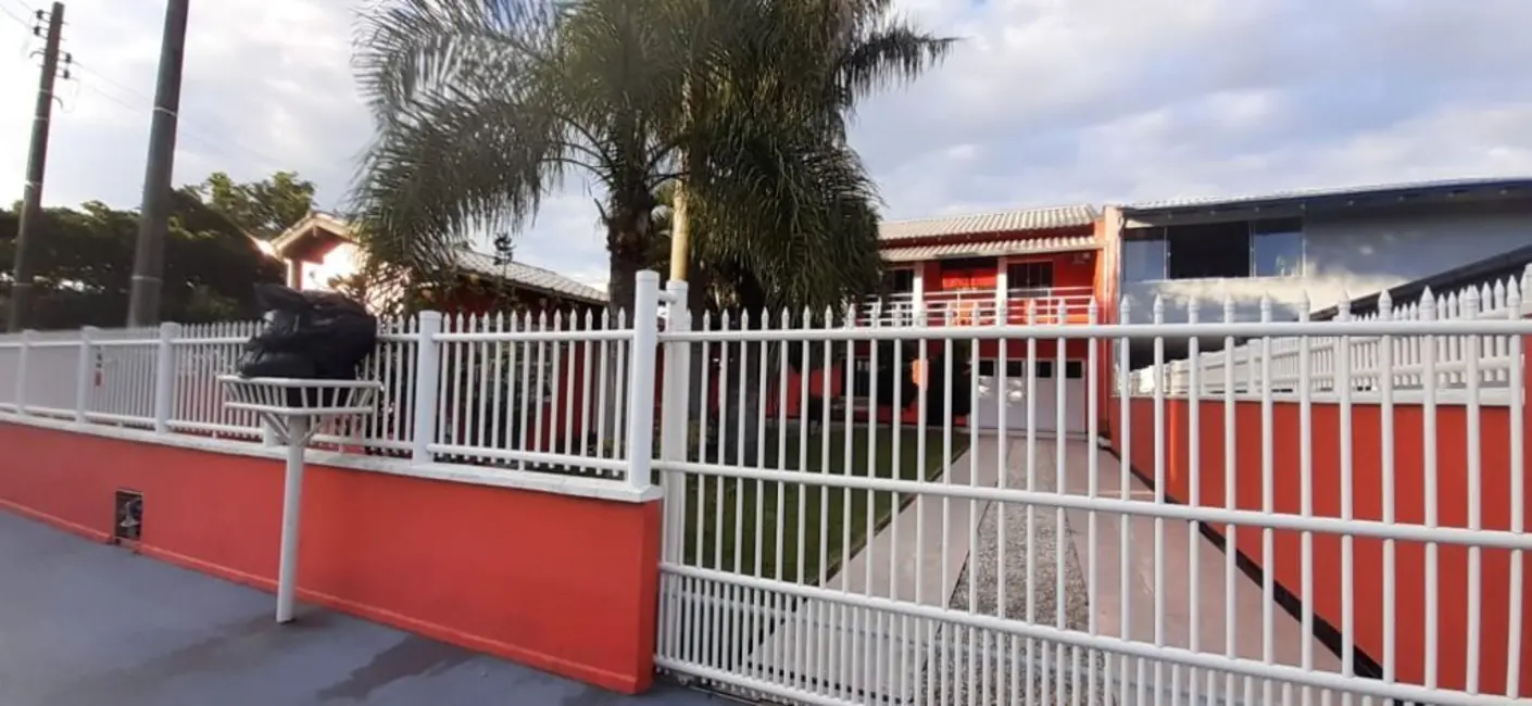 Foto 2 de Casa com 3 quartos à venda, 300m2 em Gravatá, Navegantes - SC