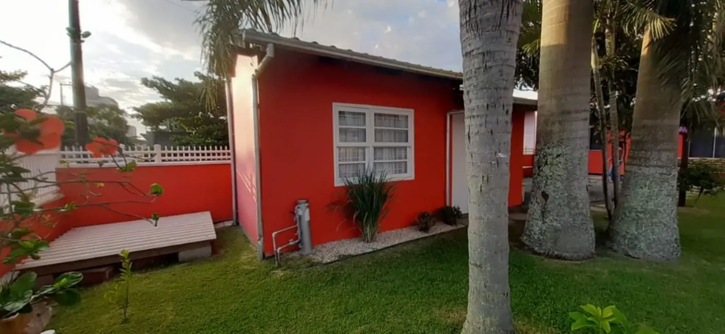 Foto 3 de Casa com 3 quartos à venda, 300m2 em Gravatá, Navegantes - SC