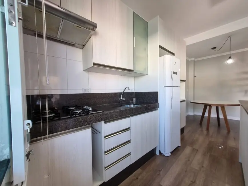 Foto 8 de Casa com 3 quartos à venda, 103m2 em Centro, Navegantes - SC