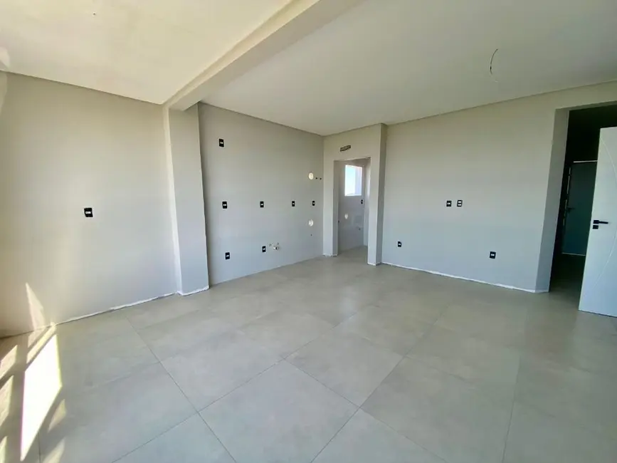 Foto 4 de Apartamento com 2 quartos à venda, 87m2 em Meia Praia, Navegantes - SC