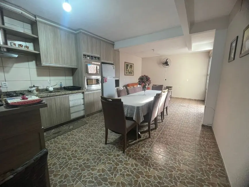 Foto 3 de Casa com 3 quartos à venda, 286m2 em Centro, Navegantes - SC