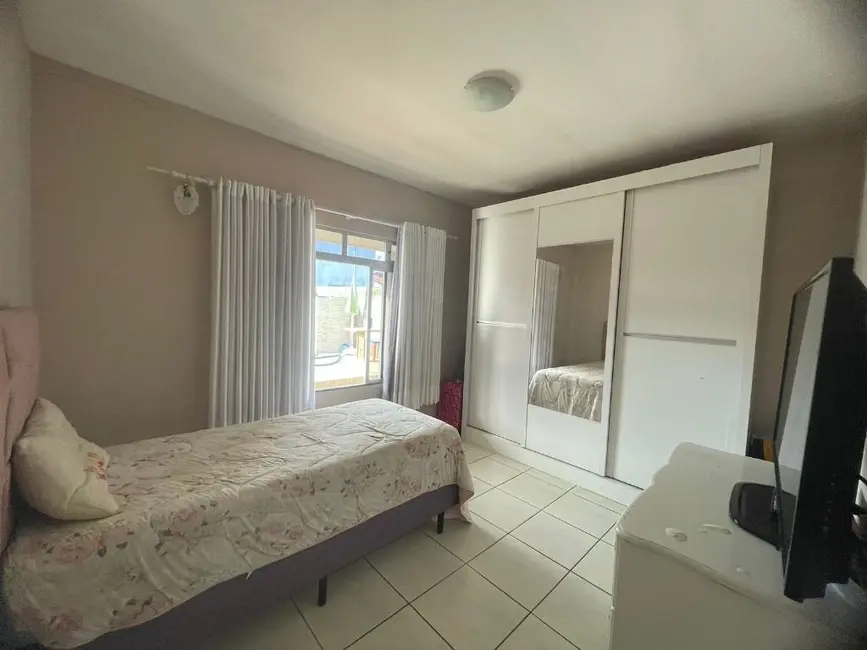 Foto 8 de Casa com 3 quartos à venda, 286m2 em Centro, Navegantes - SC