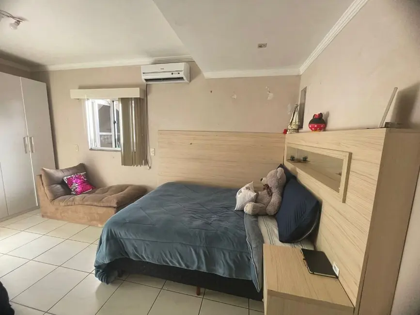 Foto 5 de Casa com 3 quartos à venda, 286m2 em Centro, Navegantes - SC