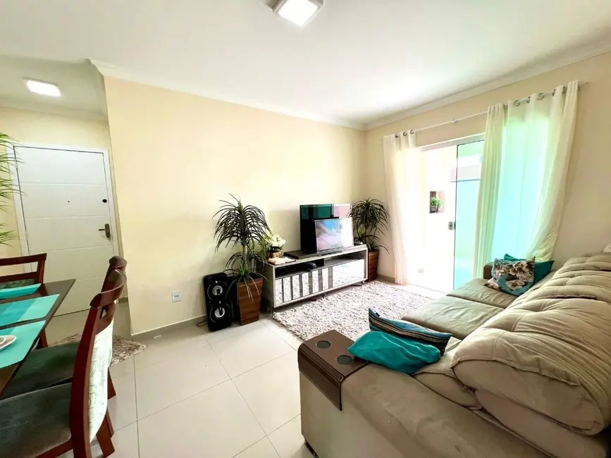 Foto 2 de Apartamento com 2 quartos à venda, 70m2 em Centro, Navegantes - SC