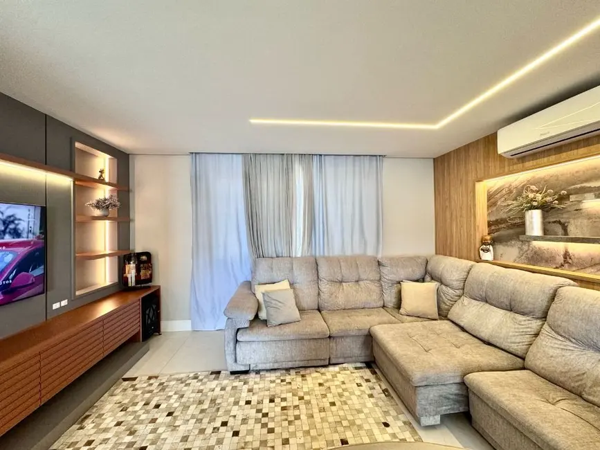 Foto 4 de Apartamento com 4 quartos à venda, 271m2 em Gravatá, Navegantes - SC