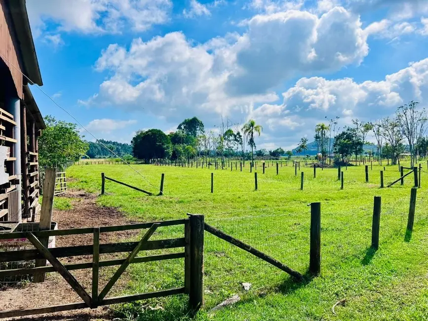 Foto 4 de Terreno / Lote à venda, 840m2 em Escalvados, Navegantes - SC