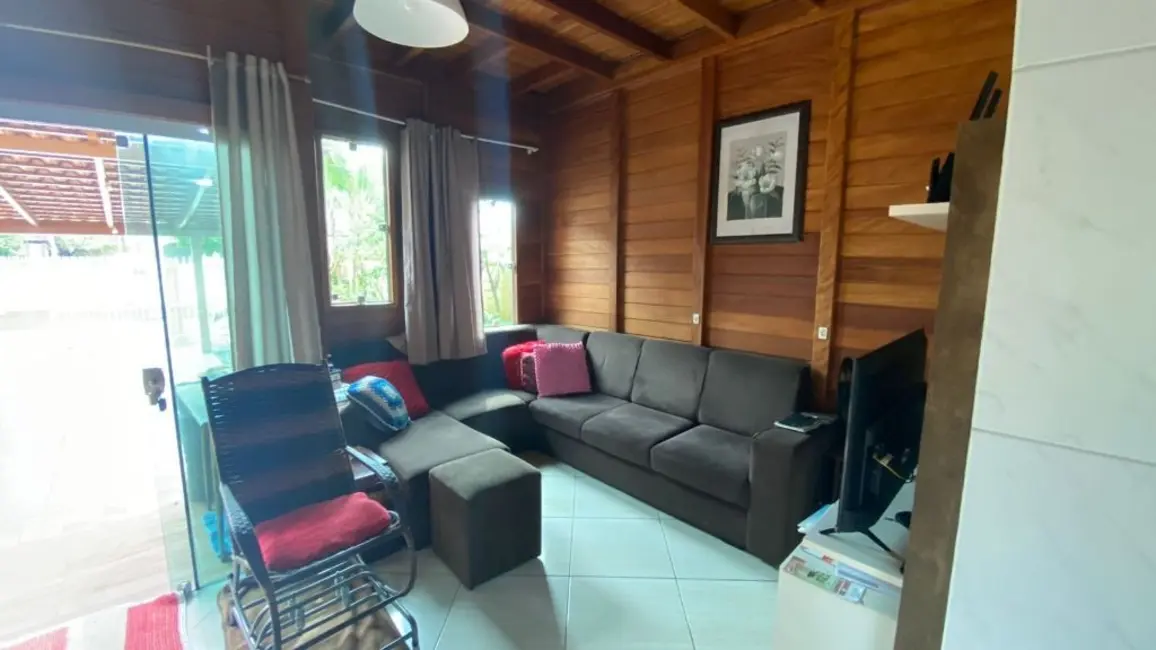 Foto 6 de Casa com 4 quartos à venda, 316m2 em Meia Praia, Navegantes - SC