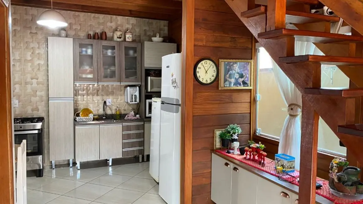 Foto 2 de Casa com 4 quartos à venda, 316m2 em Meia Praia, Navegantes - SC